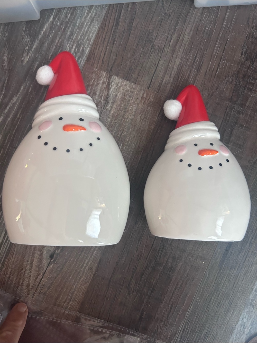 Transpac Dolomite 8-5.5in White Christmas Pom Pom Hat Snowman Set hg107